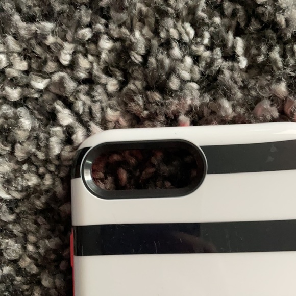 iPhone case - Picture 3 of 5